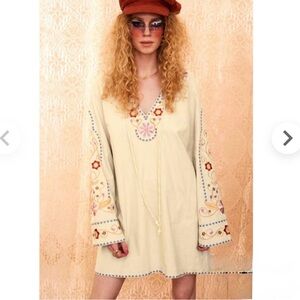 The Hippie Shake Light of Love Floral Embroidered Tunic Dress, BNWT, Size 12